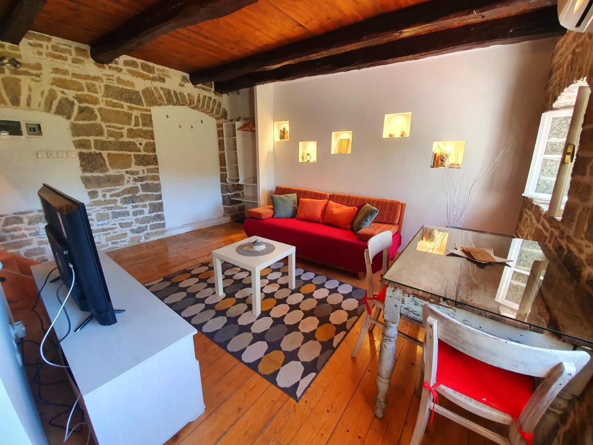 Casa Leonarda, Old Authentic Istrian Stone House Near Motovun, Central Istria Zamask المظهر الخارجي الصورة