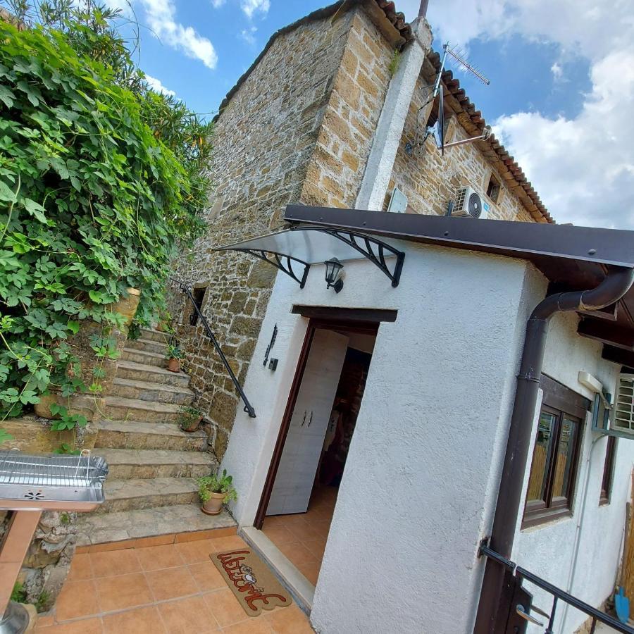 Casa Leonarda, Old Authentic Istrian Stone House Near Motovun, Central Istria Zamask المظهر الخارجي الصورة